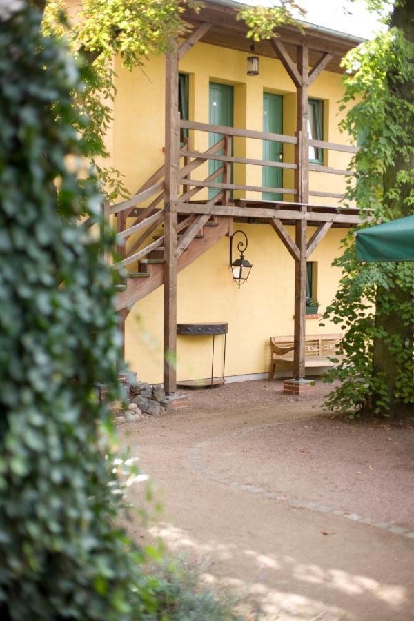 Gasthaus Und Pension "Zum Hauenden Schwein" Wörlitz المظهر الخارجي الصورة